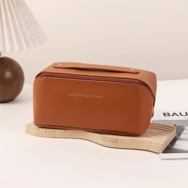 Borsa per cosmetici da viaggio portatile da 1 pezzo Borsa per cosmetici in pelle PU di grande capacità Borsa per il bagno da donna multifunzionale