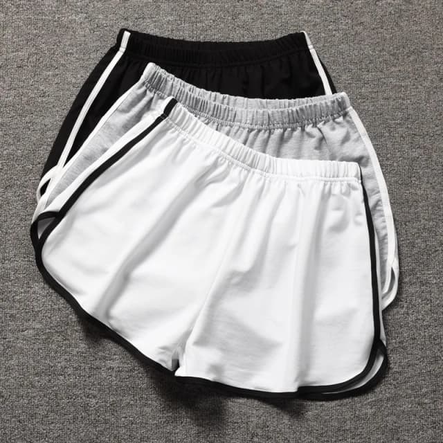 Pantaloncini casual a righe da donna Pantaloncini sportivi larghi tutti abbinati coreani Harajuku Moda estiva Mini pantaloncini sottili da yoga semplici da donna