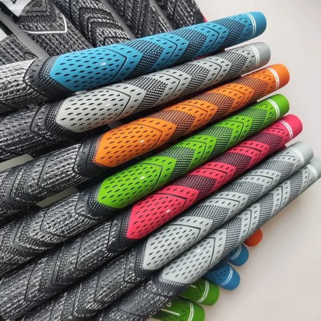 Golf Grip PLUS 4 Manopole da golf in gomma da uomo Manopole per mazze da golf in filato di cotone Impugnatura standard/mediana in ferro e legno Universale